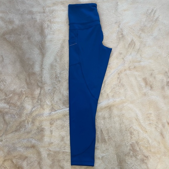 Zyia Blue Reflective Pocket Leggings, Zyia, Size 6-8 - Picture 4 of 15